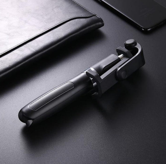 Bluetooth tripod