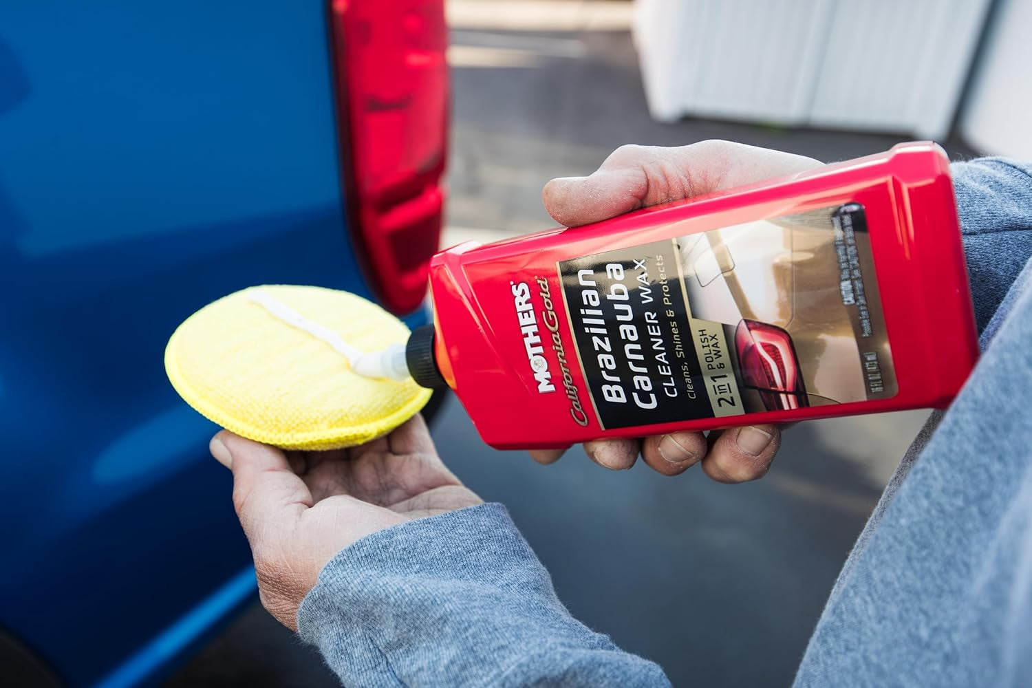 California Gold Brazilian Carnauba Cleaner Wax, 16 Oz. — Cleans & Waxes in One Step, Removes Oxidation & Swirls, Premium Carnauba Shine & Protection for All Paint Finishes (05701)